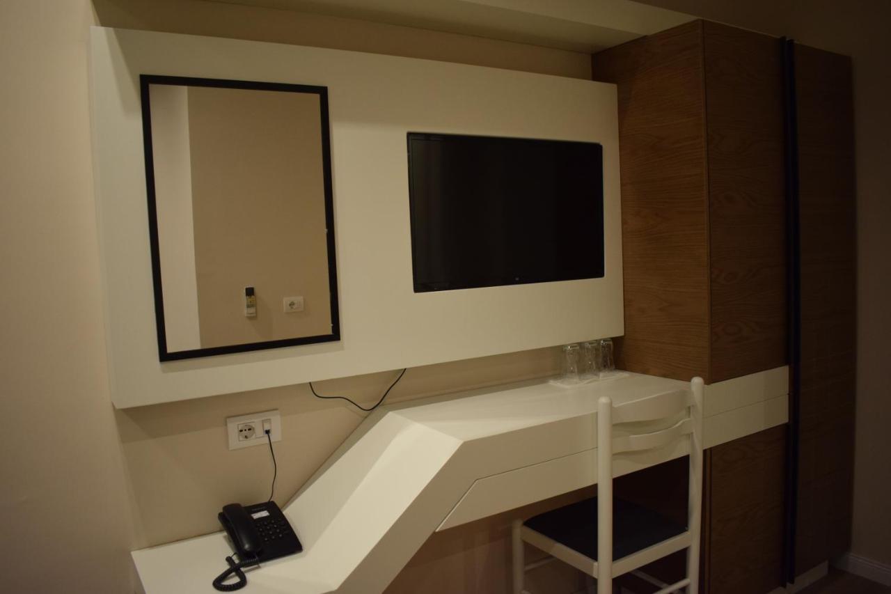 Bluepoint Hotel Tepelene Dış mekan fotoğraf