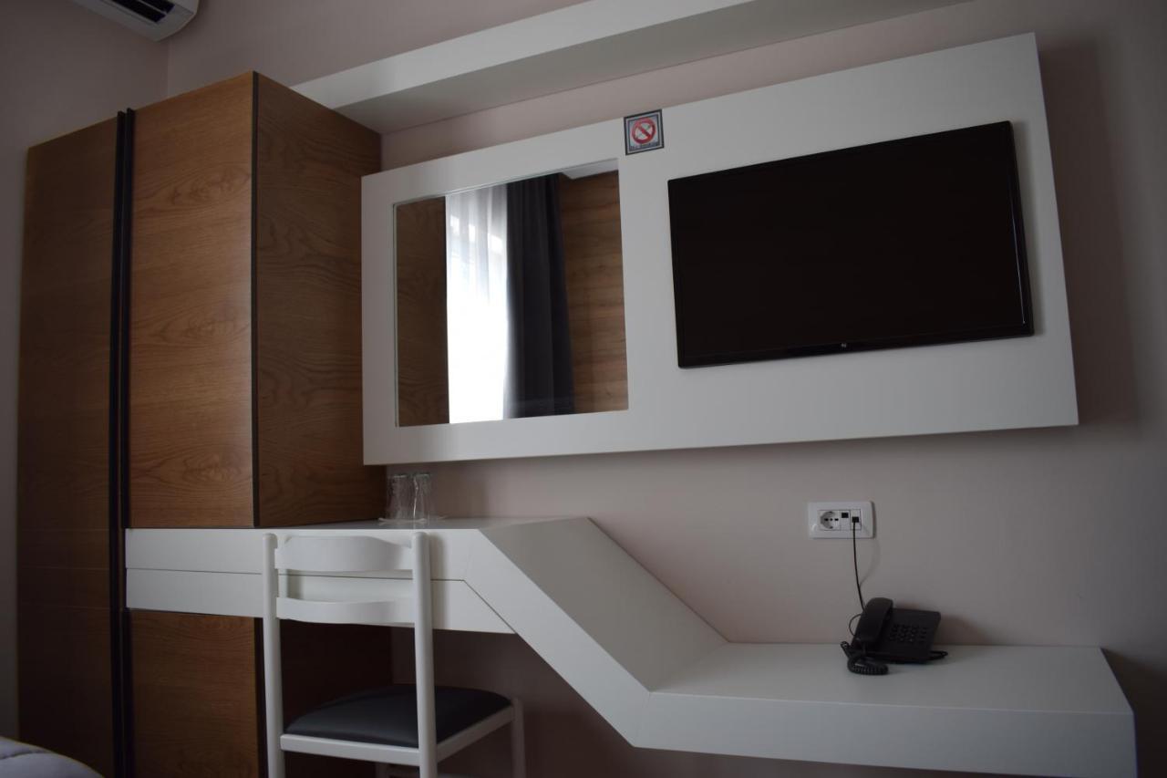 Bluepoint Hotel Tepelene Dış mekan fotoğraf