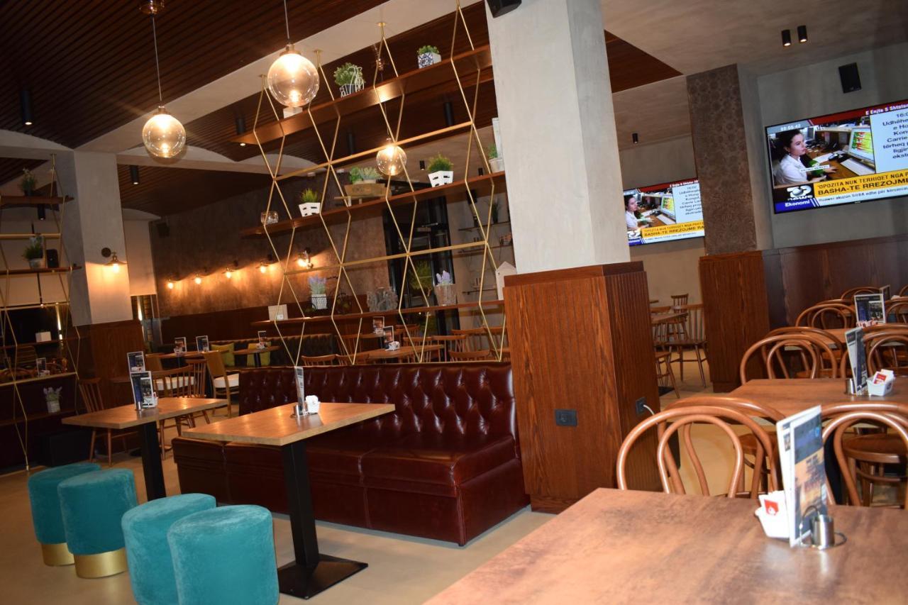 Bluepoint Hotel Tepelene Dış mekan fotoğraf