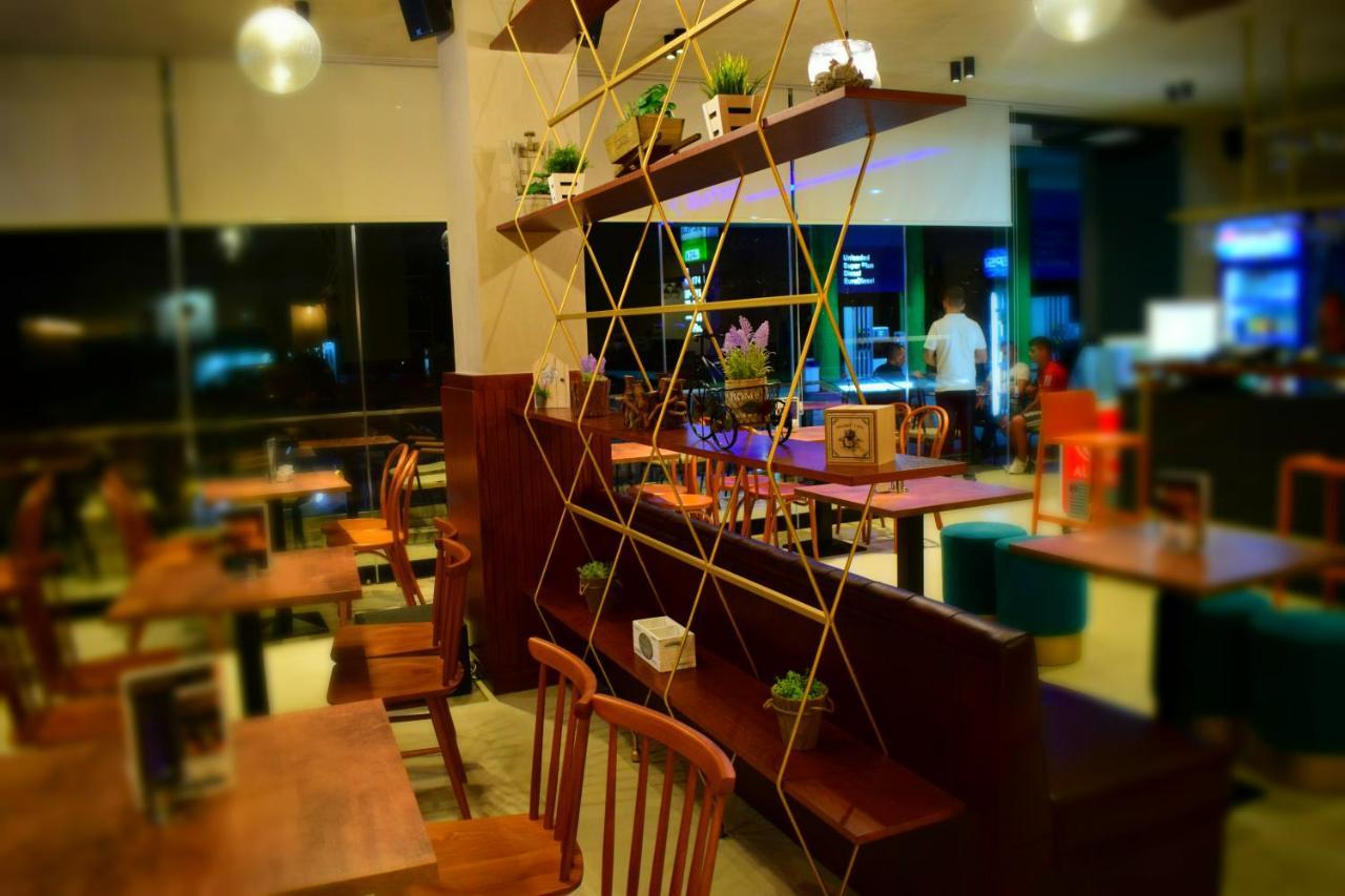 Bluepoint Hotel Tepelene Dış mekan fotoğraf